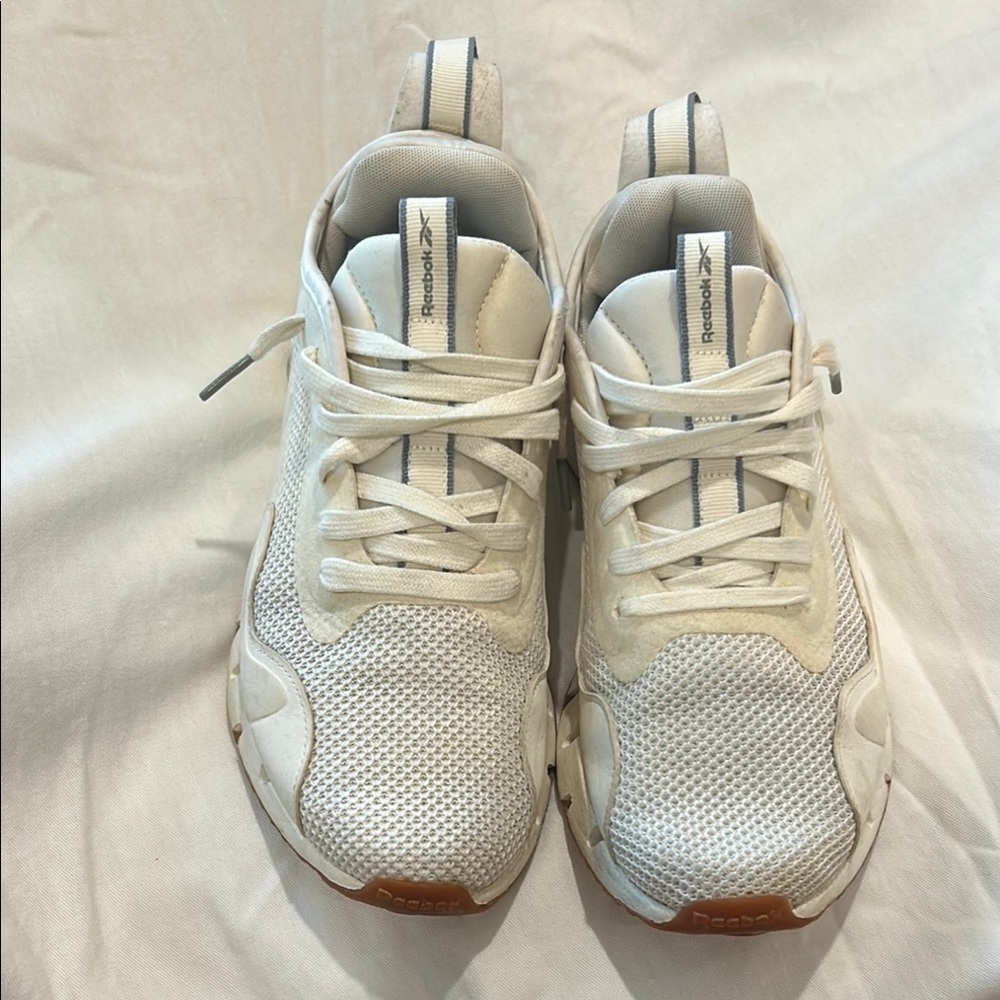 Reebok Zig Dynamica Cream Mesh Sneakers